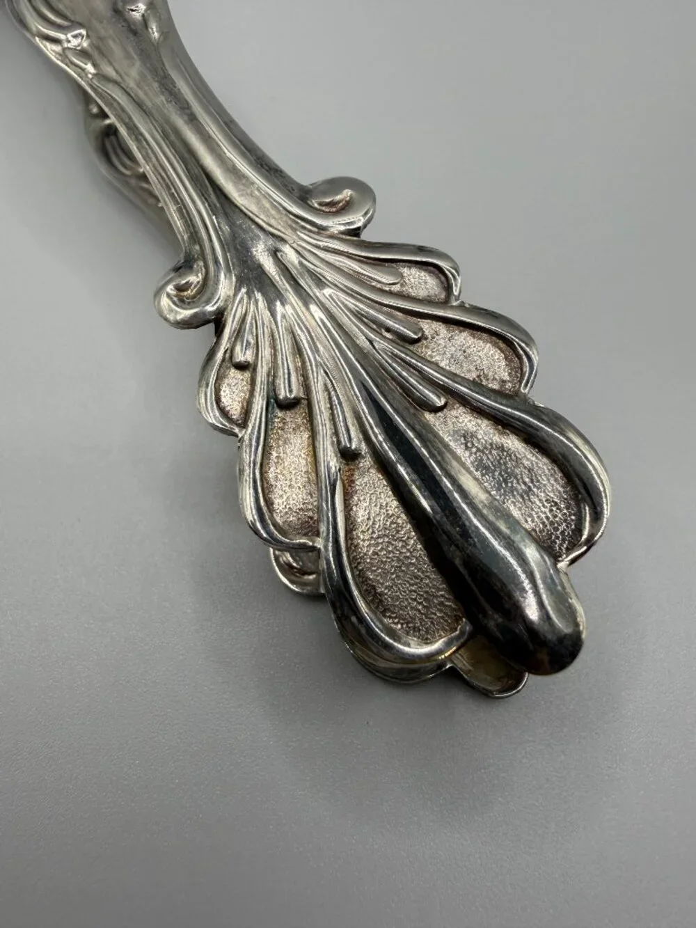 VTG Silverplate 'Sheridan' Taunton Ice/Sugar Tongs